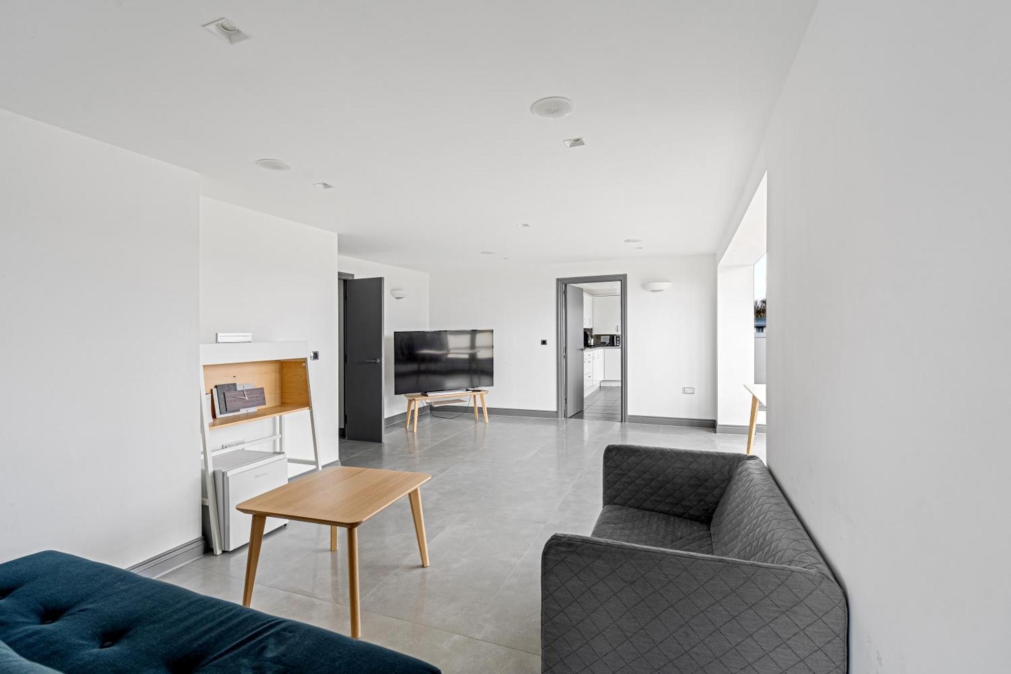 Long Letting - Luxurious 3 Bedroom Penthouse In City Centre - Parking Included! Chelmsford Eksteriør billede